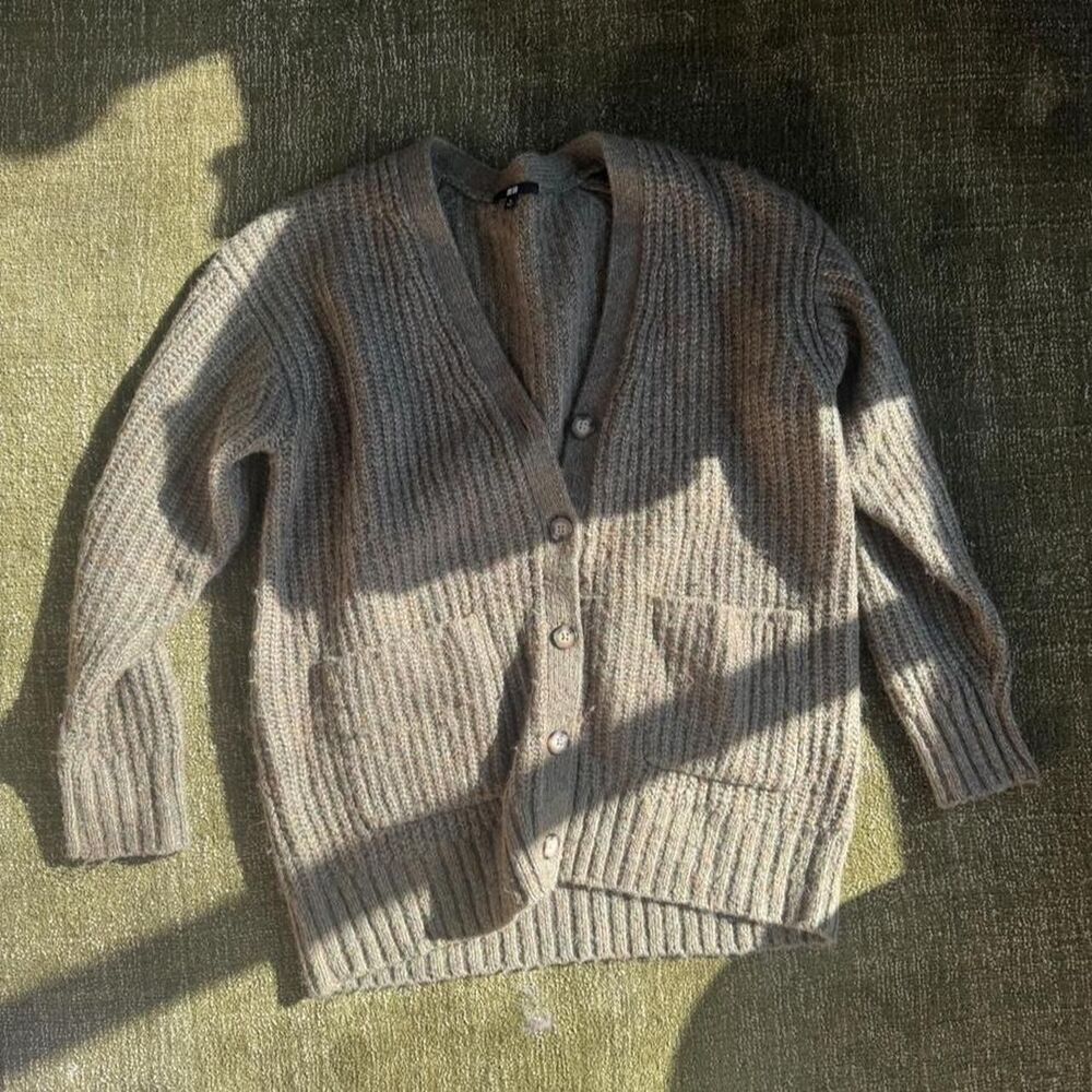 Uniqlo Women's Grey and Brown Cardigan